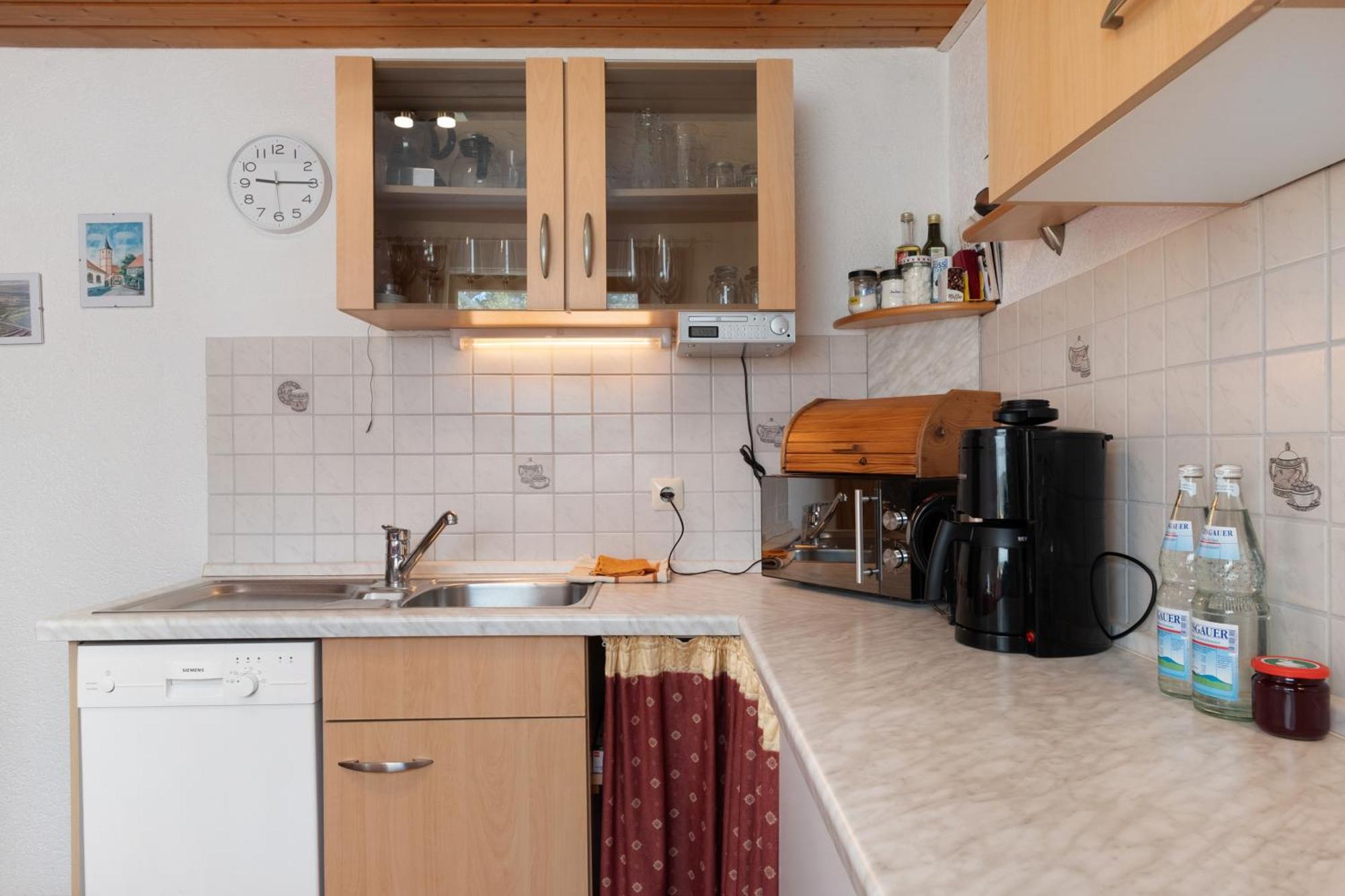 זסבאך אם קייזרשטוהל Ferienwohnung Burger מראה חיצוני תמונה